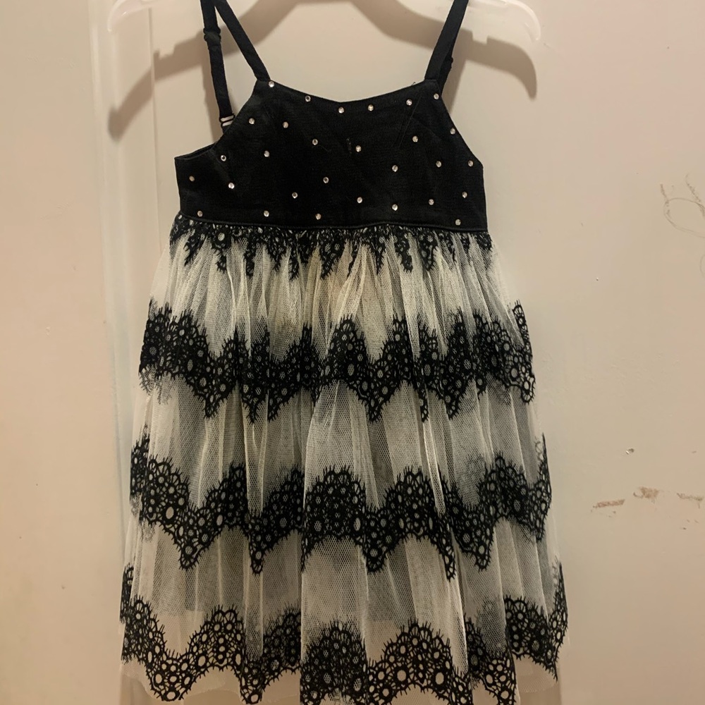 Little girls dress